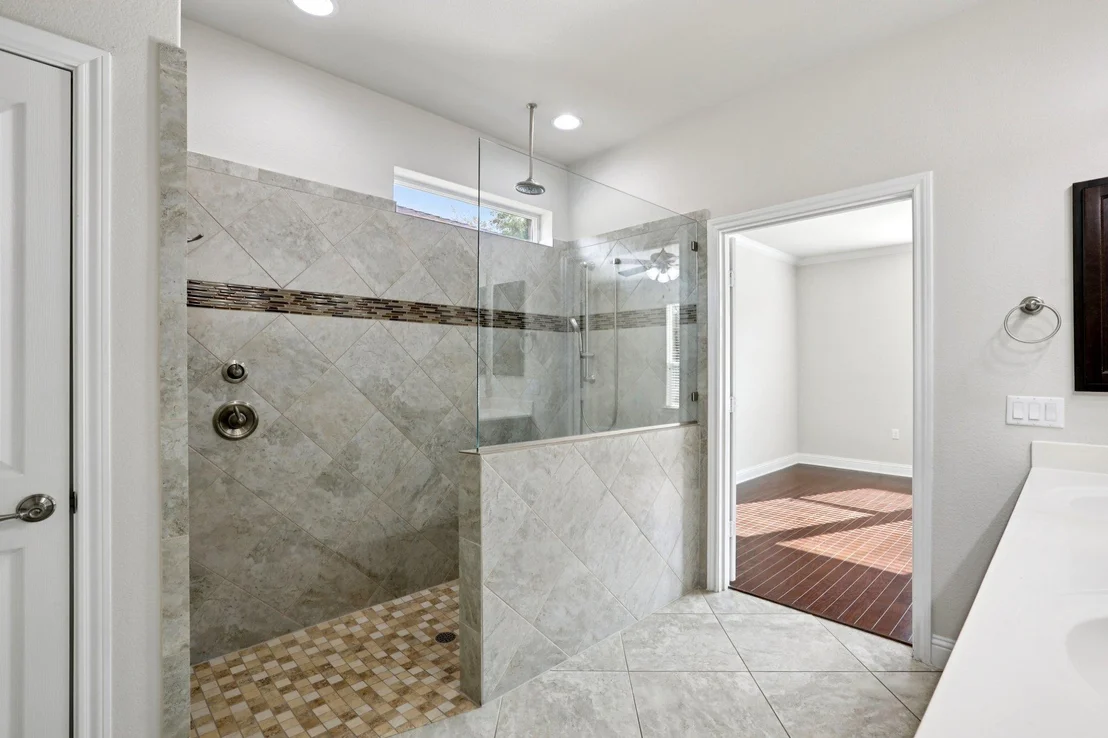 Photo of 507 Davis Mountain CIR