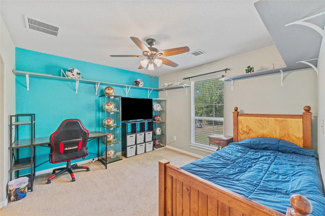 Photo of 770 Green Acres