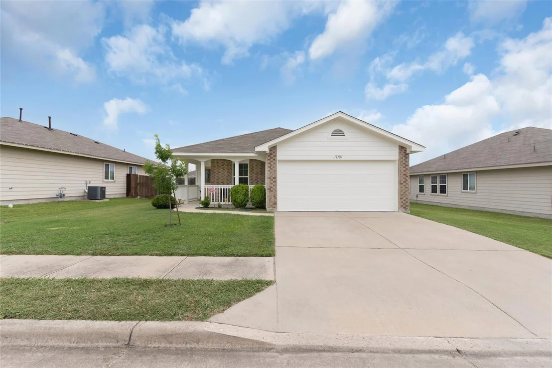 Photo of 18708 Golden Eagle WAY