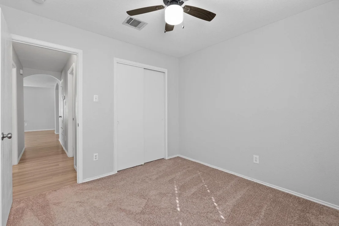 Photo of 607 Quincy DR