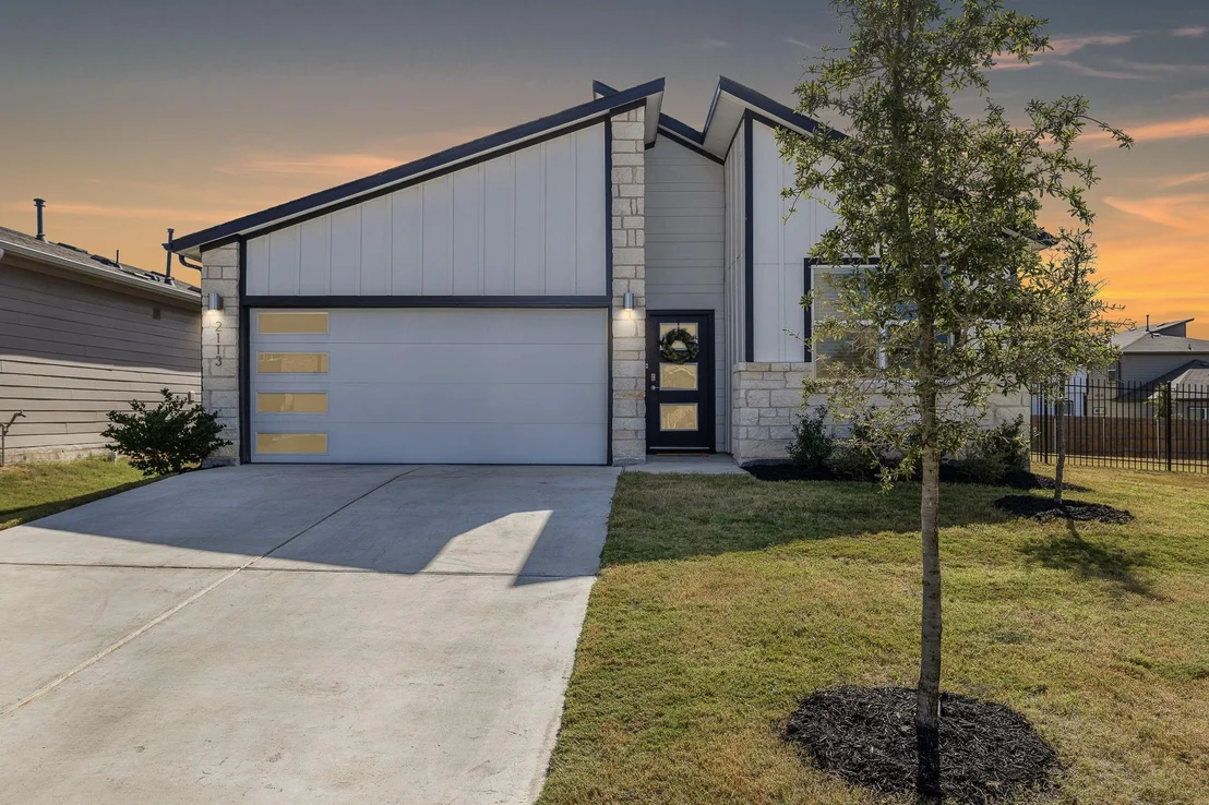 Photo of 2113 Ettalee CT