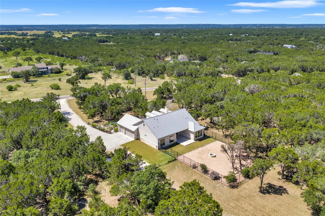Photo of 2140 Carpenter LOOP