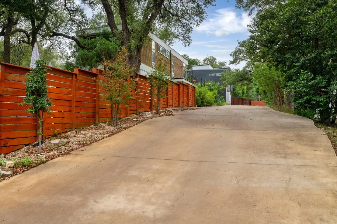 Photo of 3112 Clawson RD