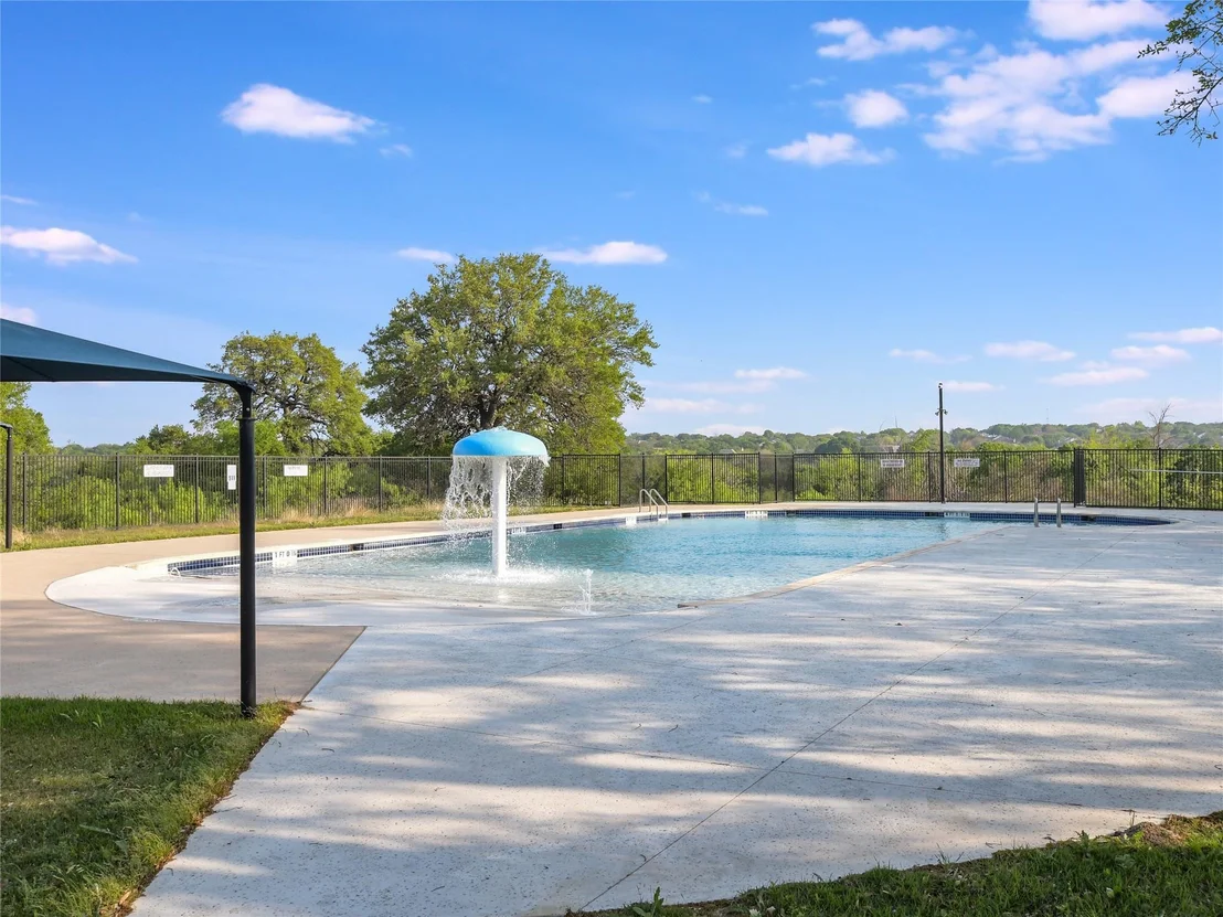 Photo of 3400 Lynnbrook DR
