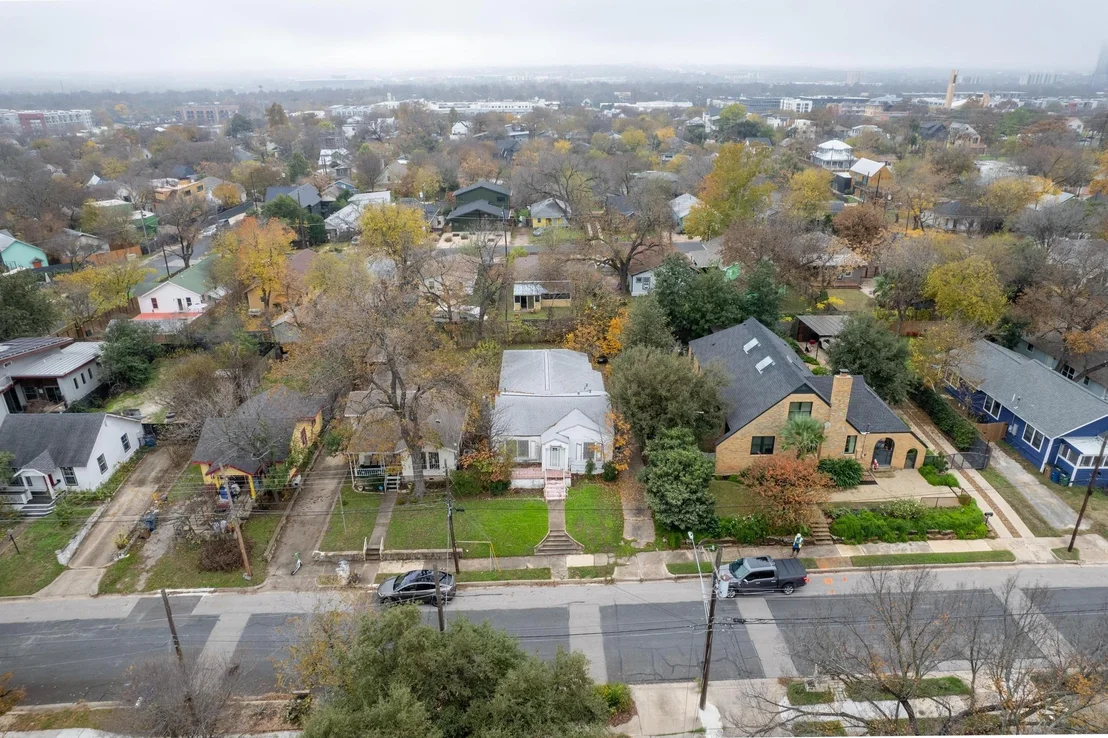 Photo of 2009 Hamilton Ave