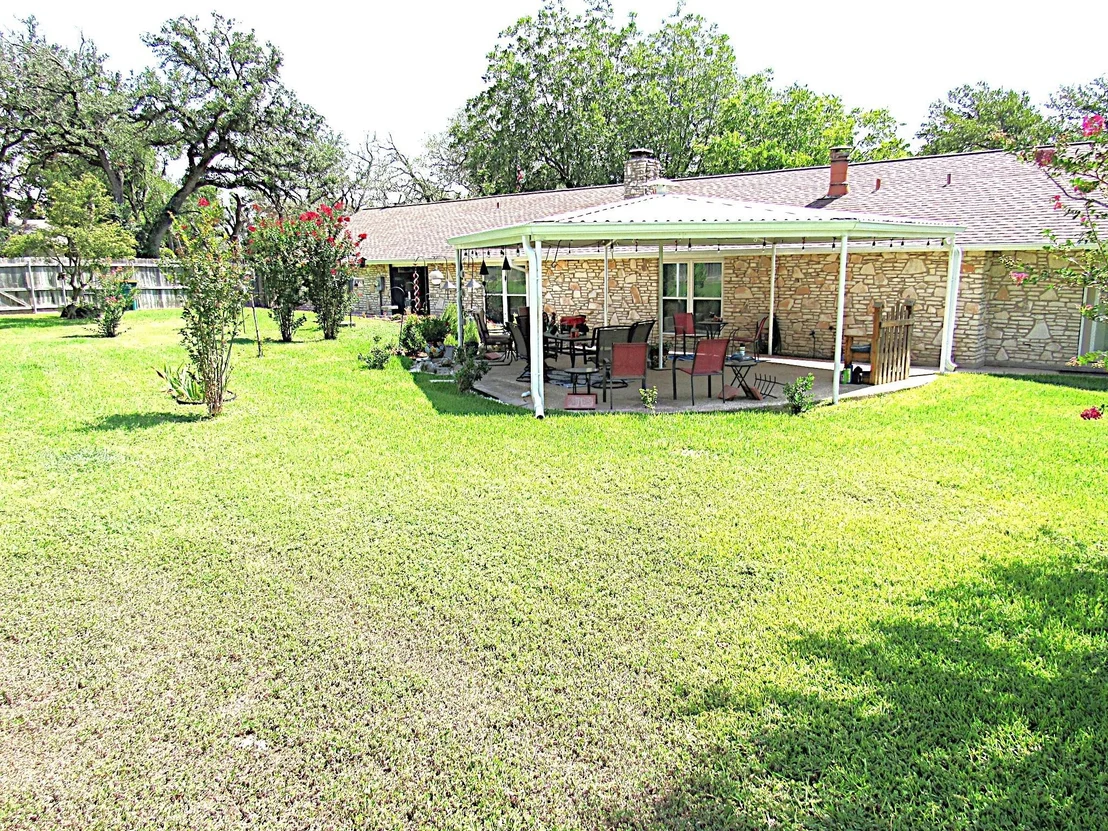 Photo of 737 Estate DR