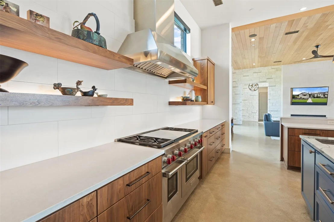 Photo of 17136 Whispering Breeze