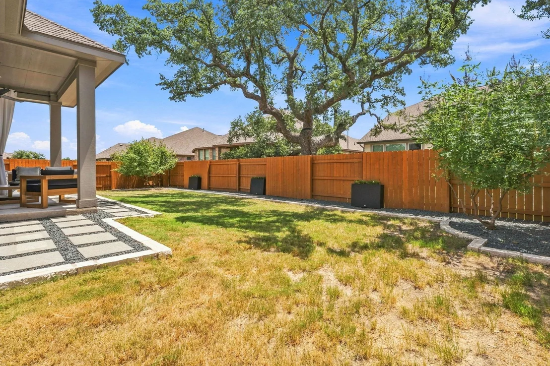 Photo of 857 Whitetail DR