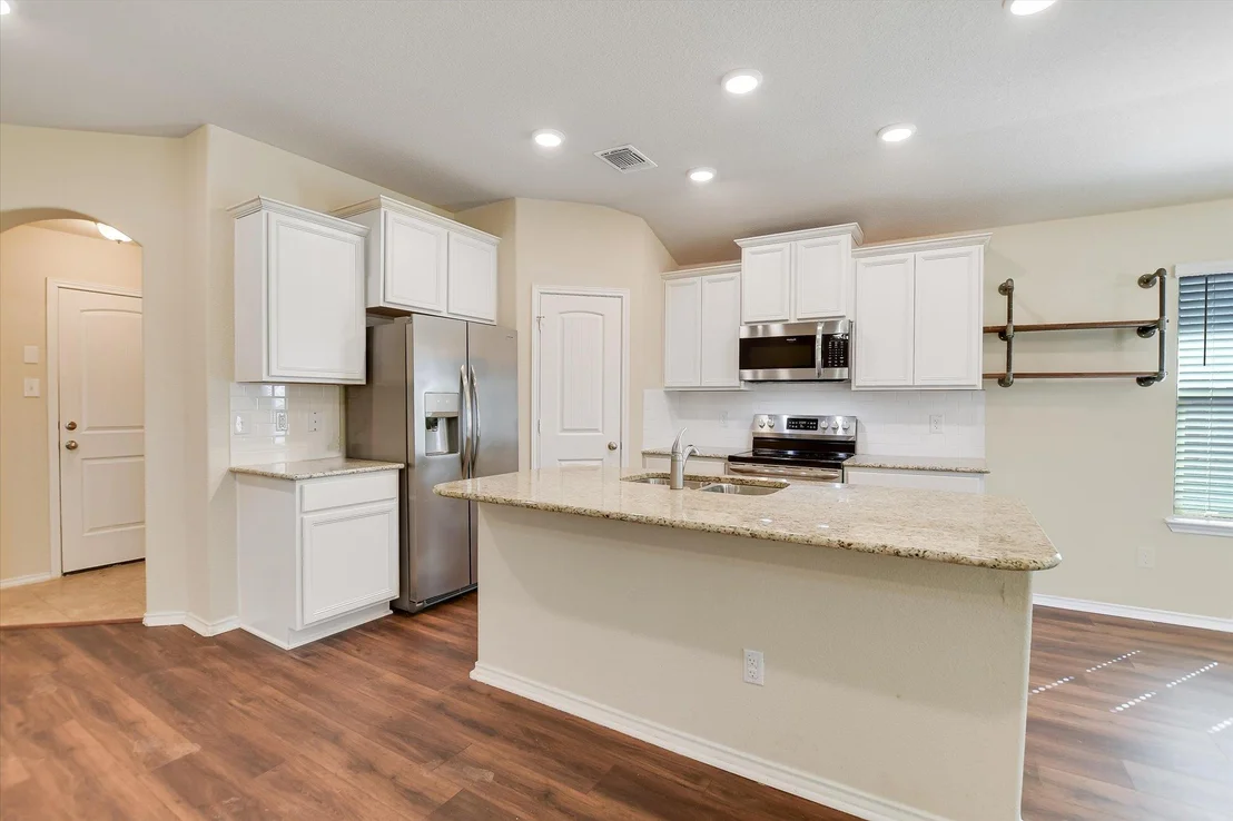 Photo of 4805 Rosaline DR