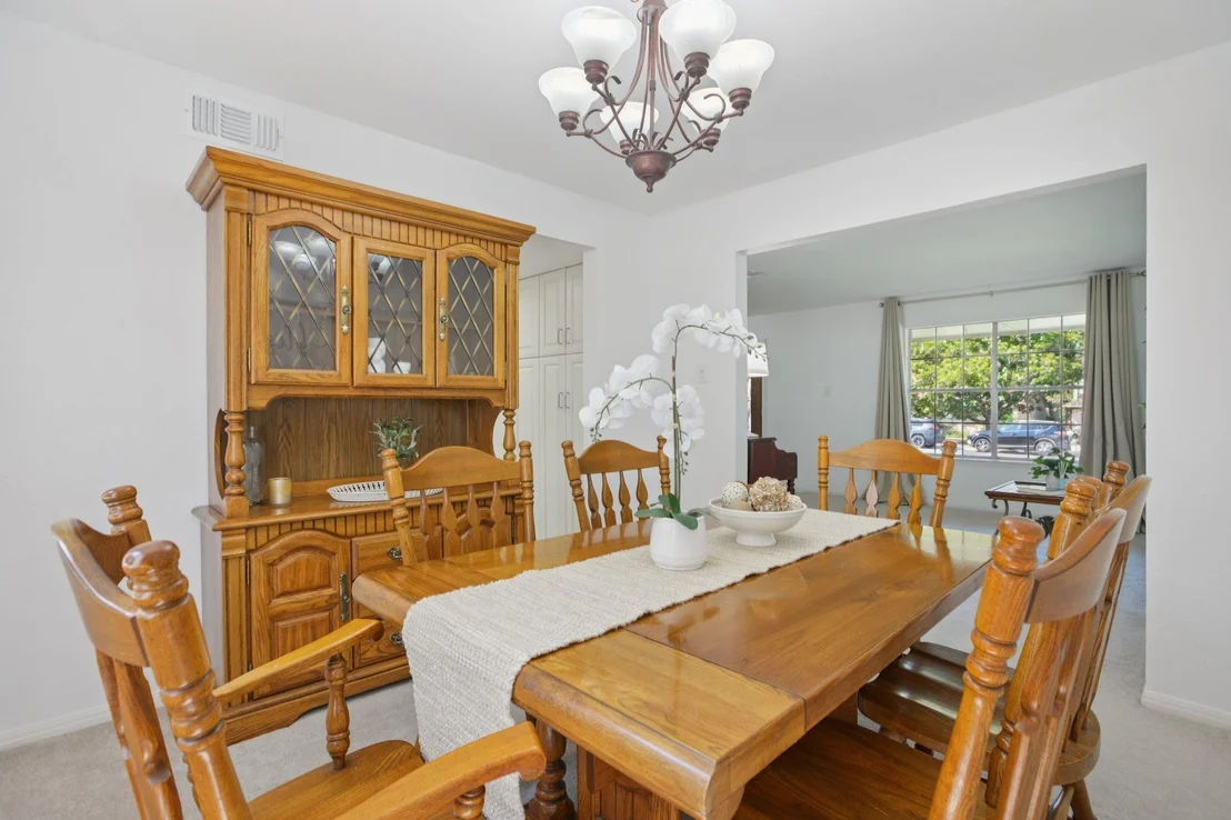 Photo of 4107 Adelphi LN