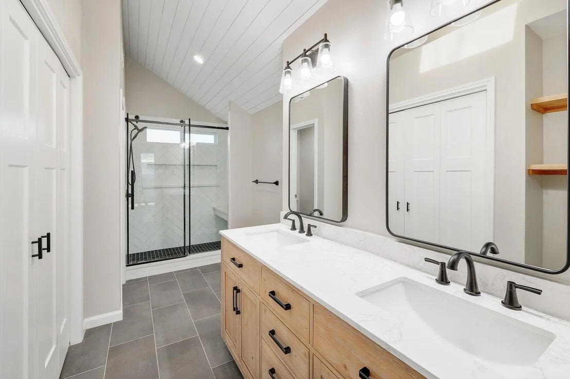 Photo of 2207 Raintree PATH