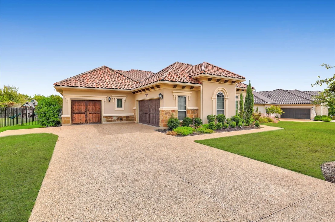 Photo of 825 Morning Moon CIR
