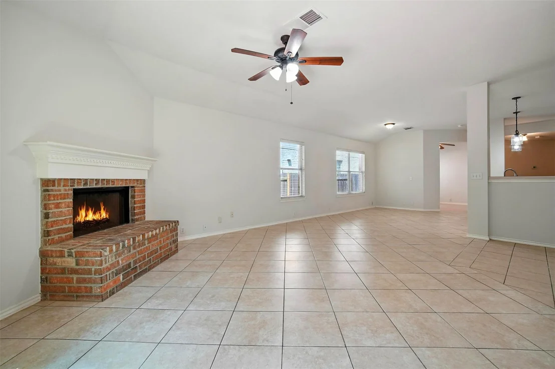 Photo of 1218 Mathias ST