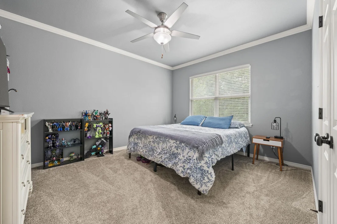 Photo of 239 Eagle Landing DR