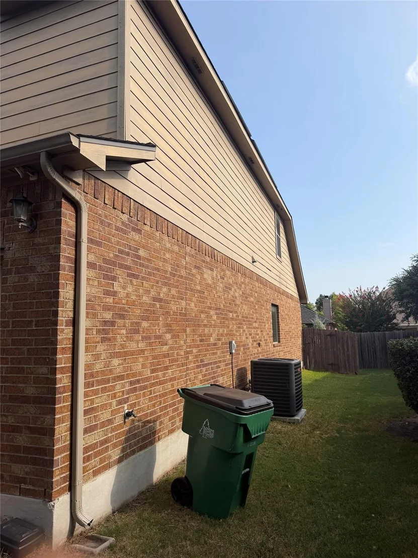 Photo of 2328 Ambling TRL