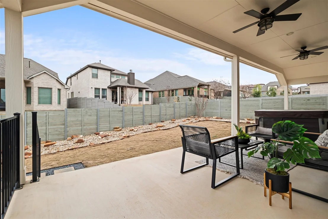 Photo of 112 Gabriel Point LN