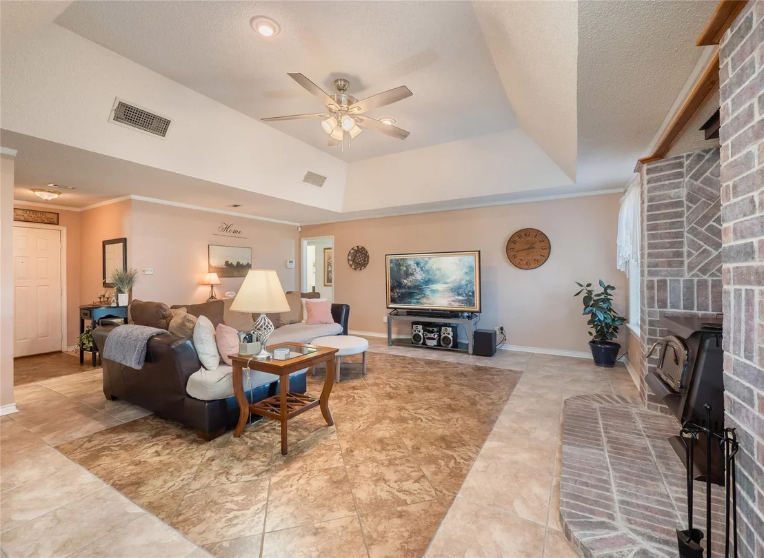 Photo of 10297 Pendleton Troy RD