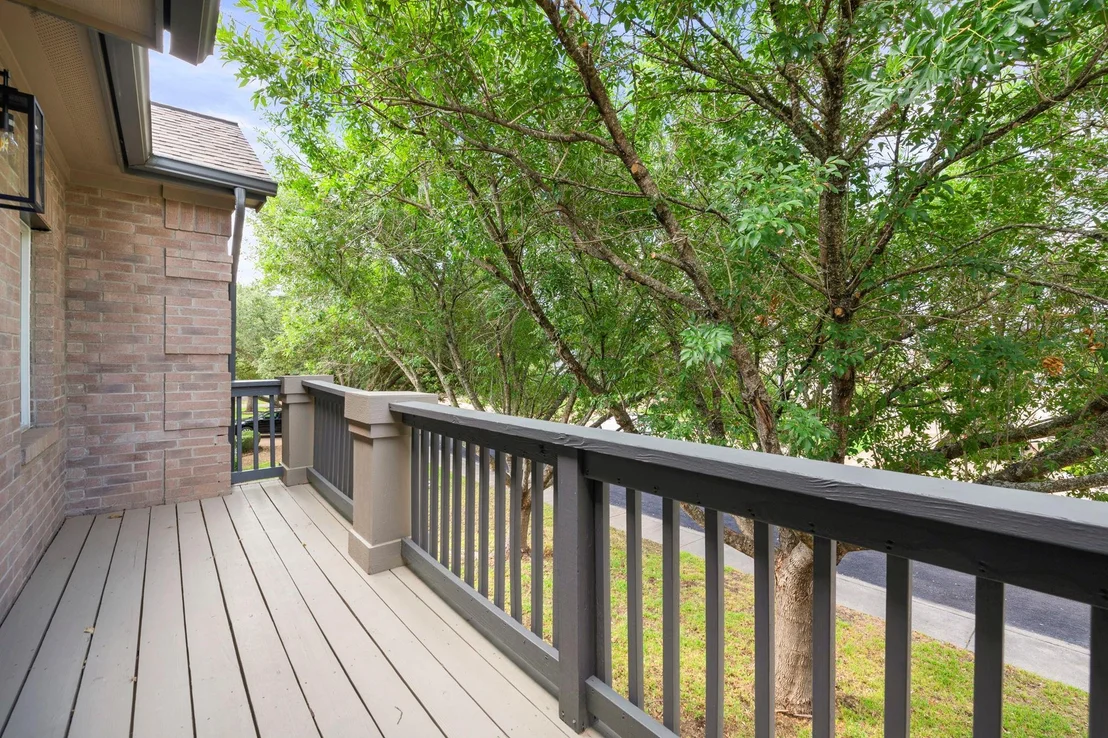 Photo of 10909 River Plantation DR