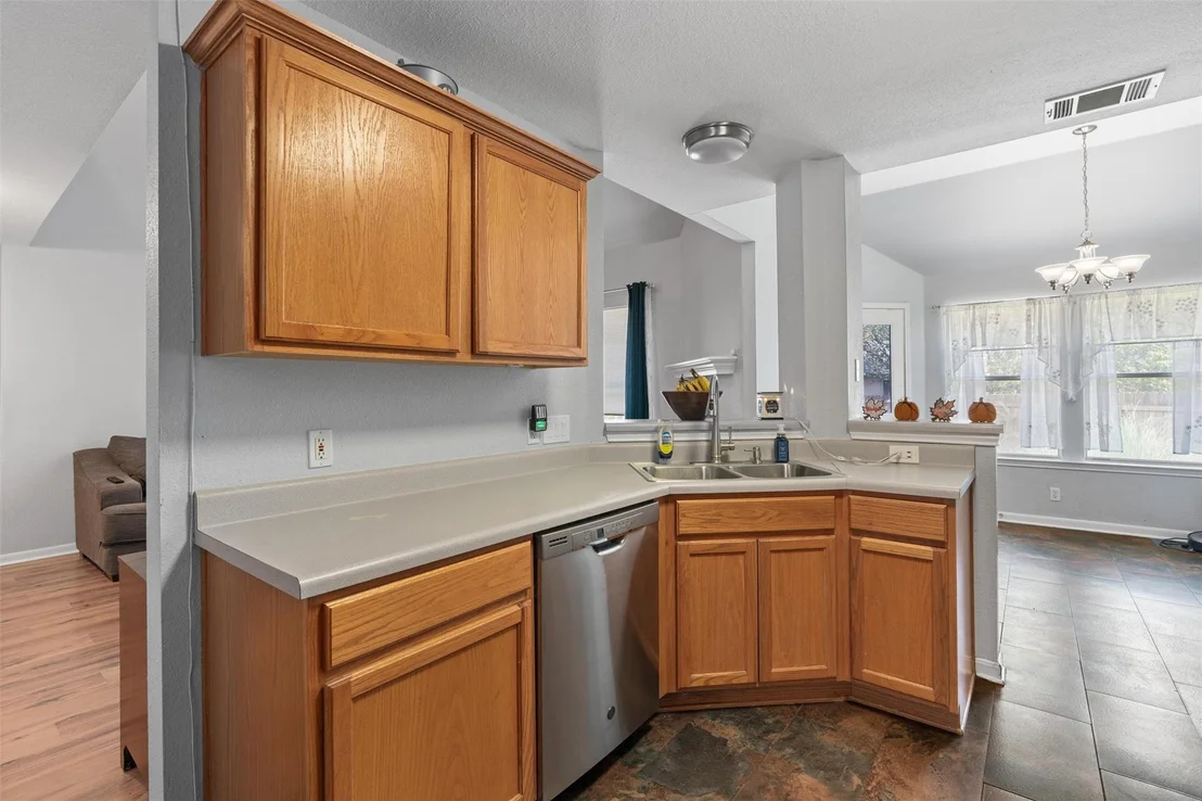 Photo of 112 Dogwood DR