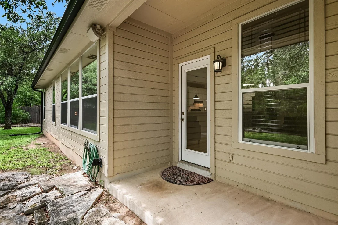 Photo of 16815 Mouse Trap DR
