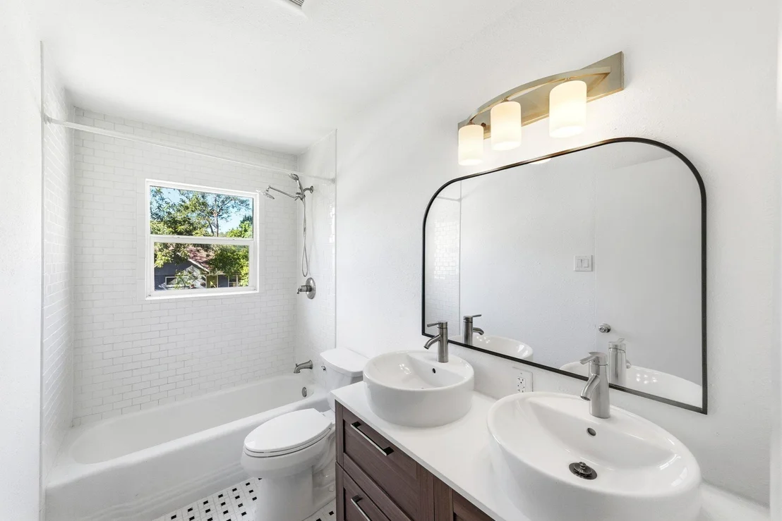 Photo of 6701 Lexington RD