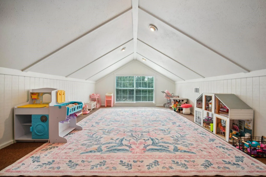 Photo of 1815 Spring Valley DR
