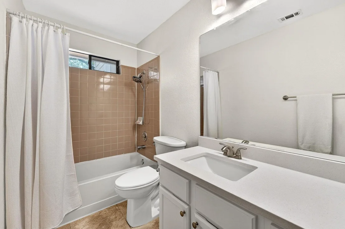 Photo of 1407 Black Cherry DR