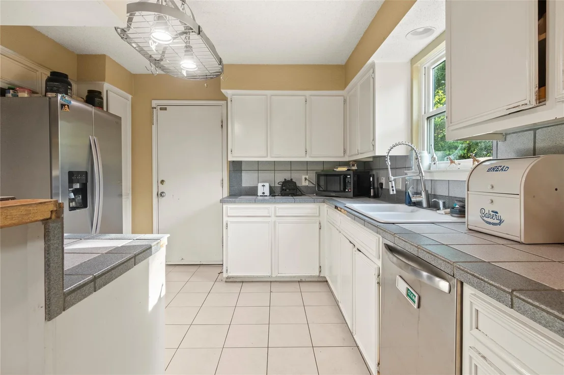 Photo of 9702 Westward DR