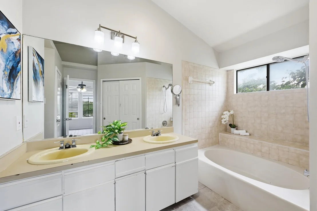 Photo of 1701 Hunters TRL