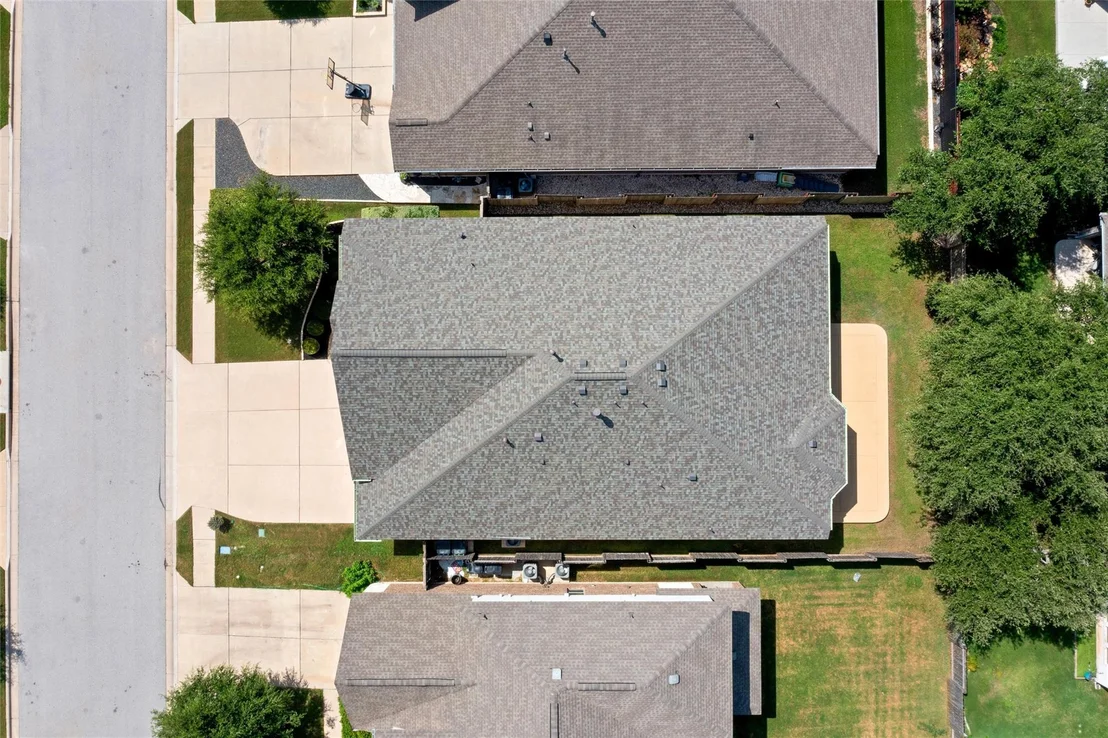 Photo of 3021 Silvergrass CV