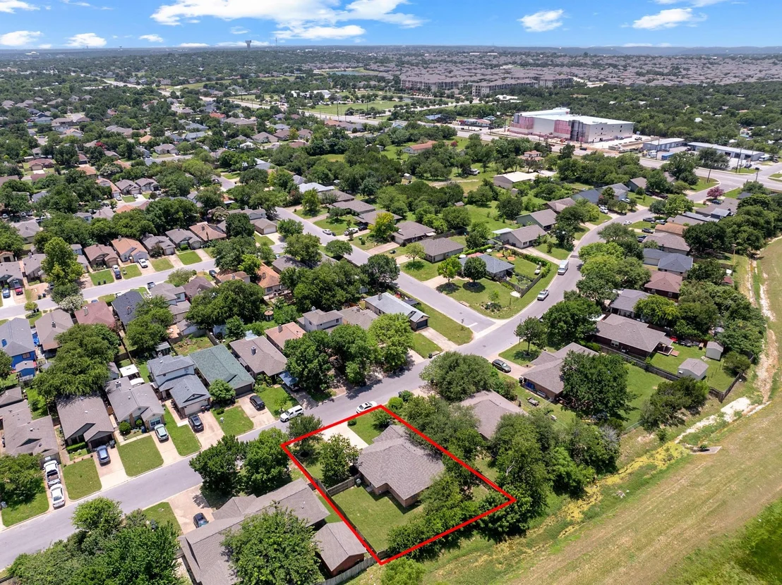 Photo of 837 Eagles WAY