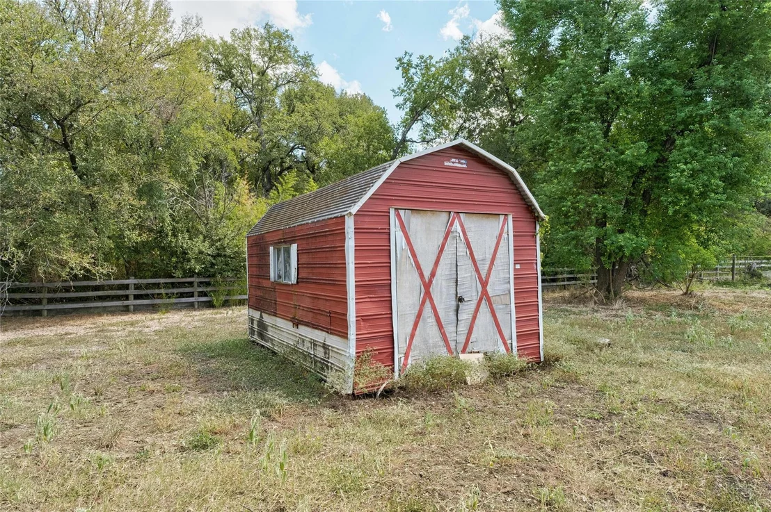 Photo of 7 Pillow RD