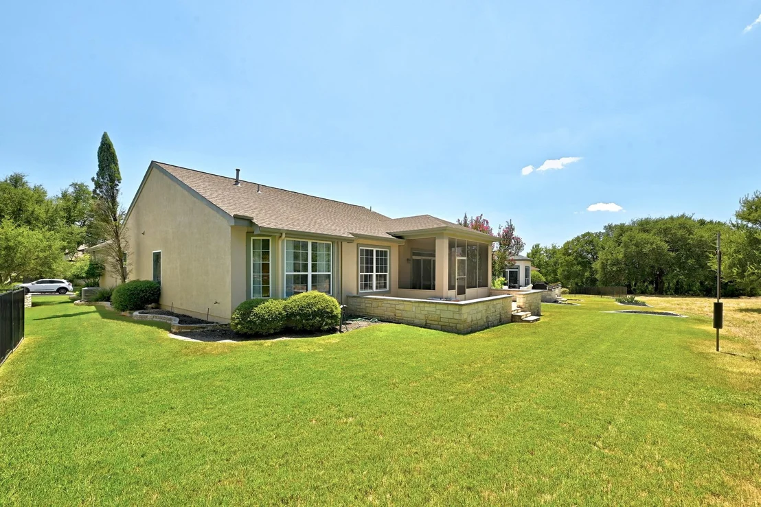 Photo of 321 Fieldstone DR