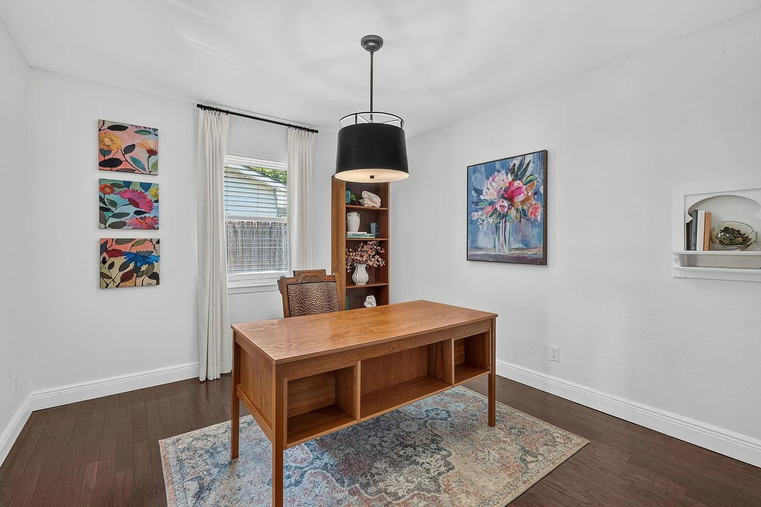 Photo of 2114 Lanier DR