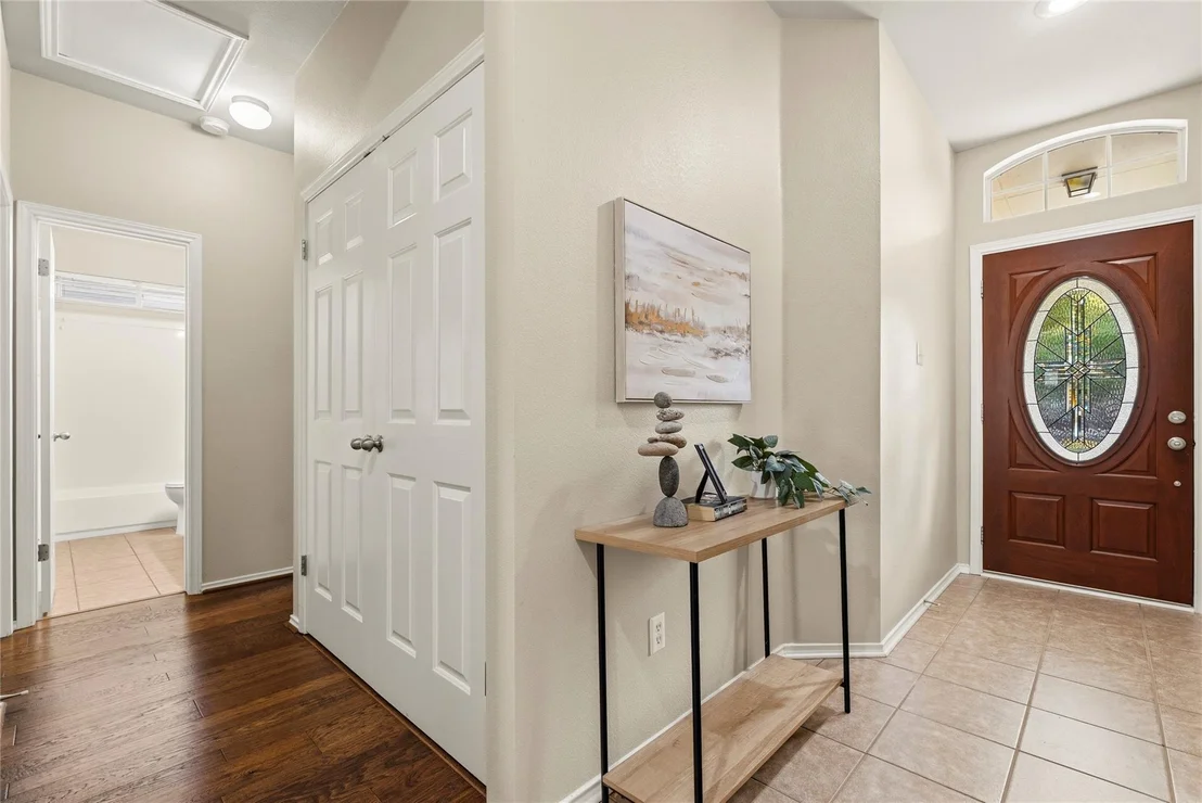 Photo of 11512 Shadow Creek DR
