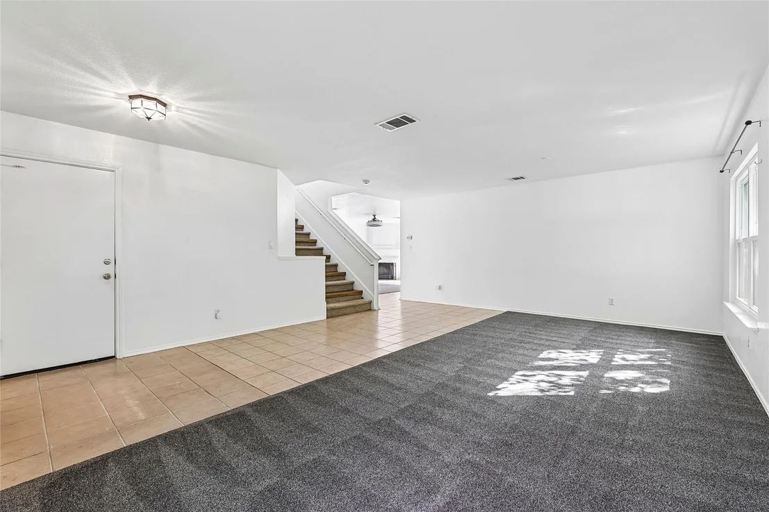 Photo of 471 Thicket LN