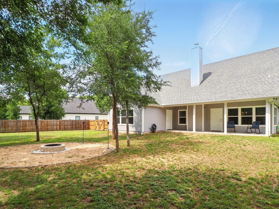 Photo of 121 Kaeleku LN