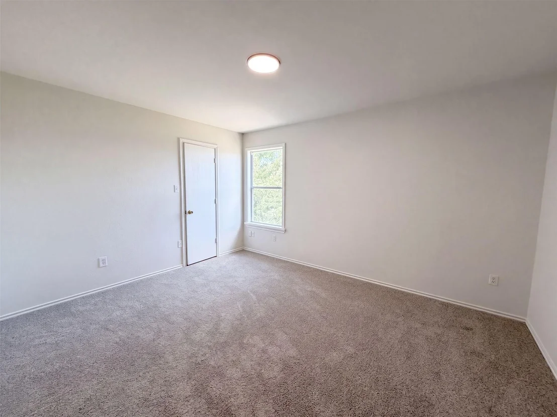 Photo of 101 Gillespie LN