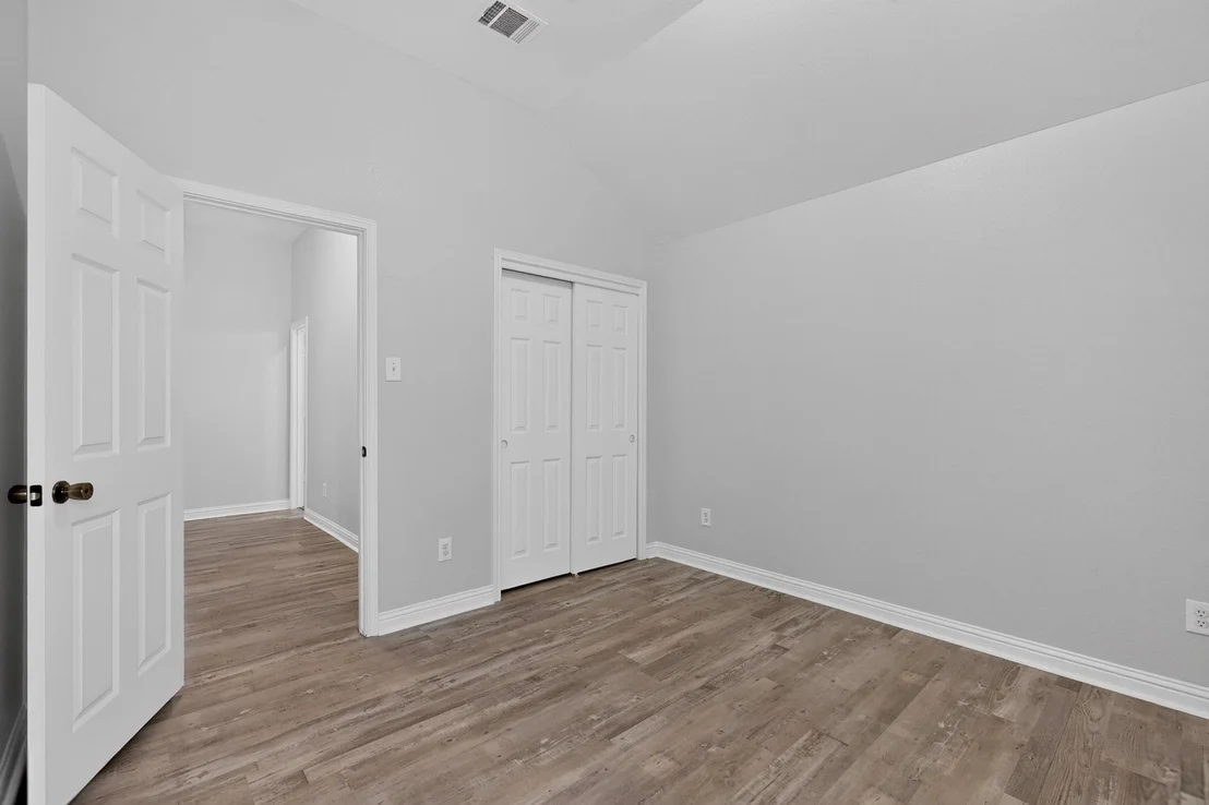 Photo of 2500 National Park BLVD