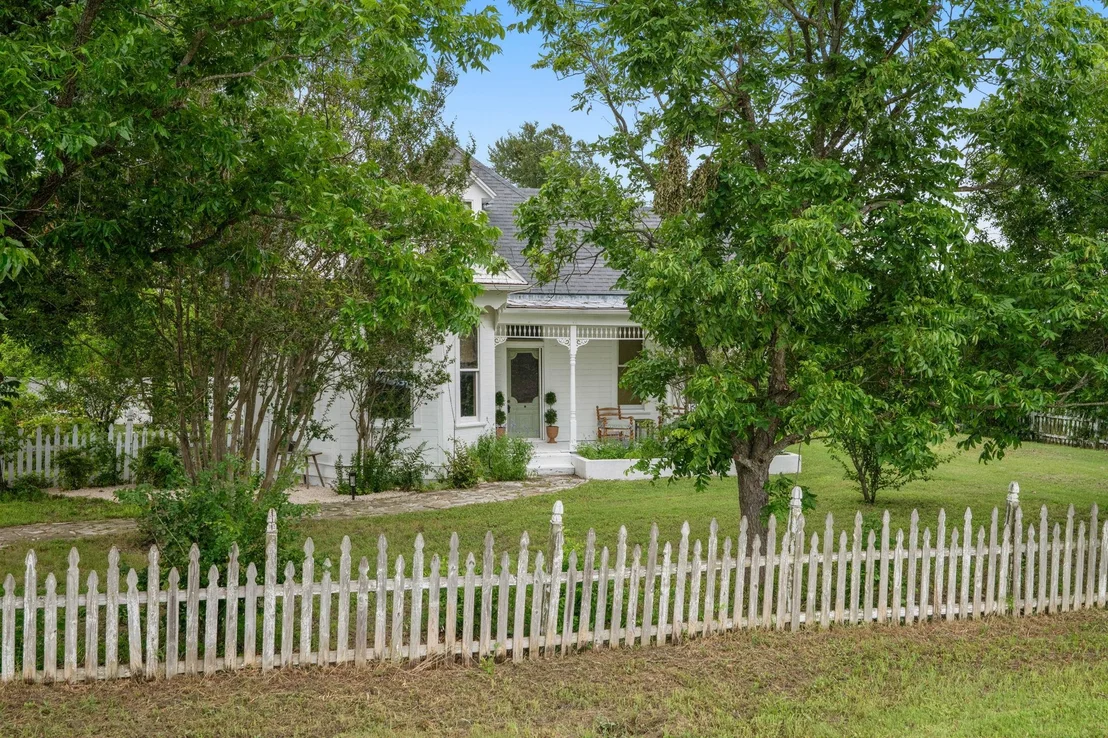 Photo of 17919 Manda Carlson RD