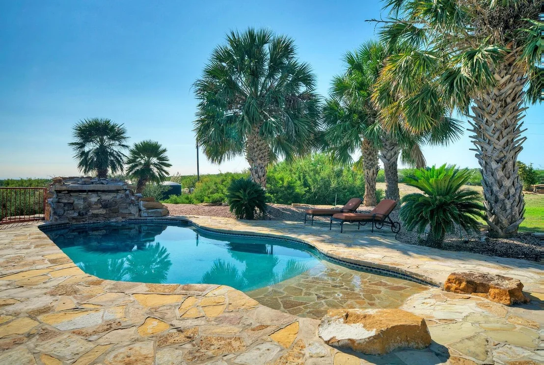 Photo of 1372 Lyles Ranch RD