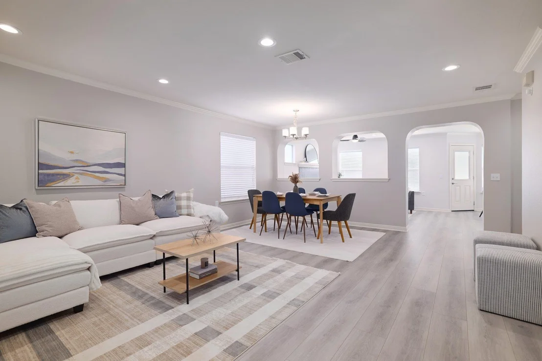 Photo of 412 Colonial Park BLVD