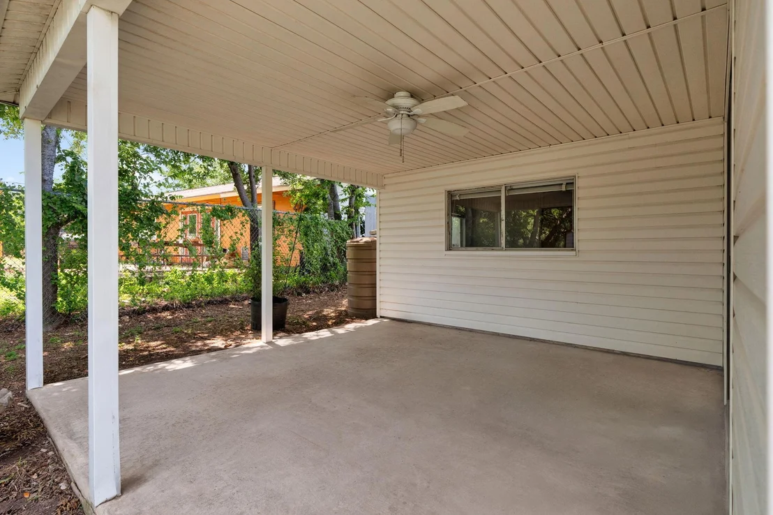 Photo of 6804 Miranda DR