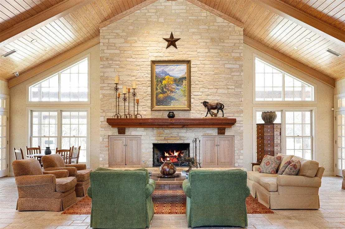 Photo of 1580 County Road 377