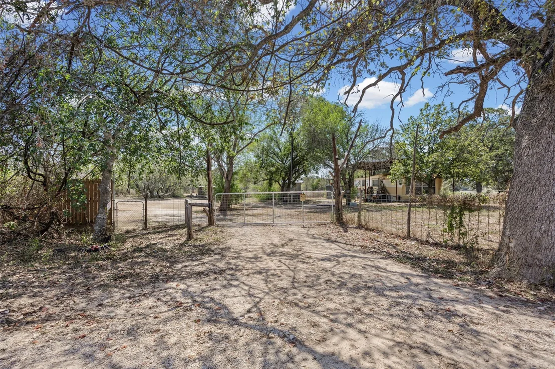 Photo of 336 Boulder LN