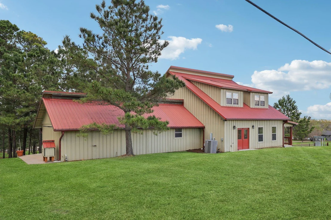 Photo of 546 McAllister RD