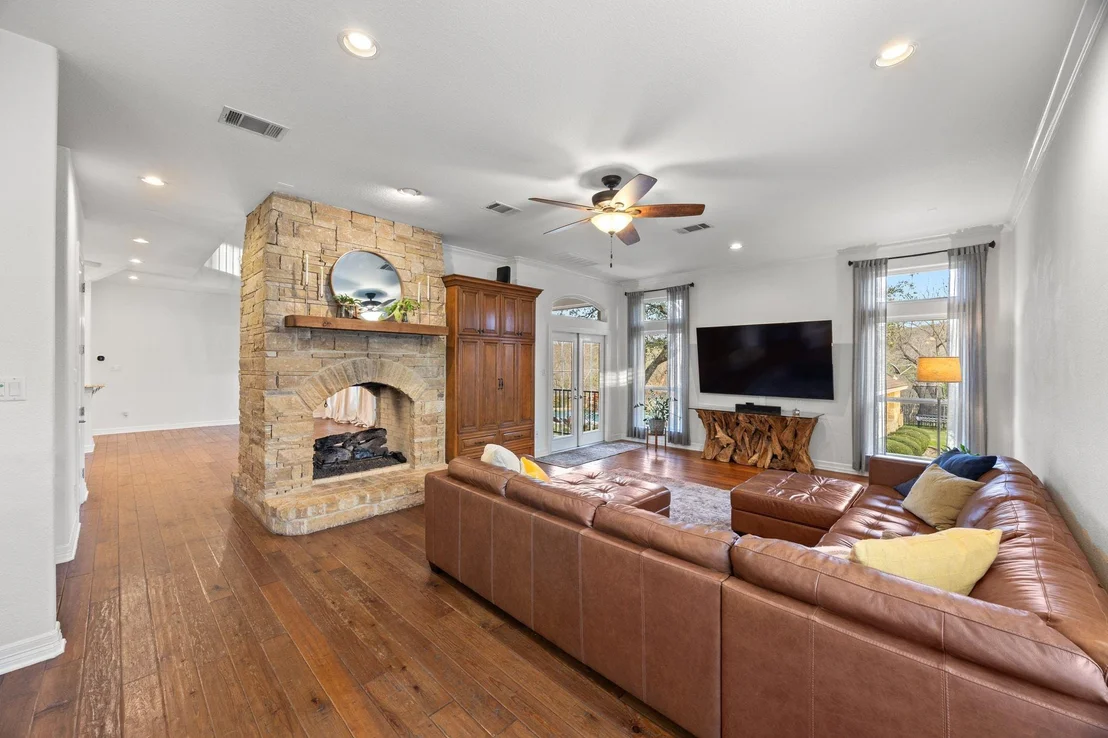 Photo of 232 Whispering Spring LN