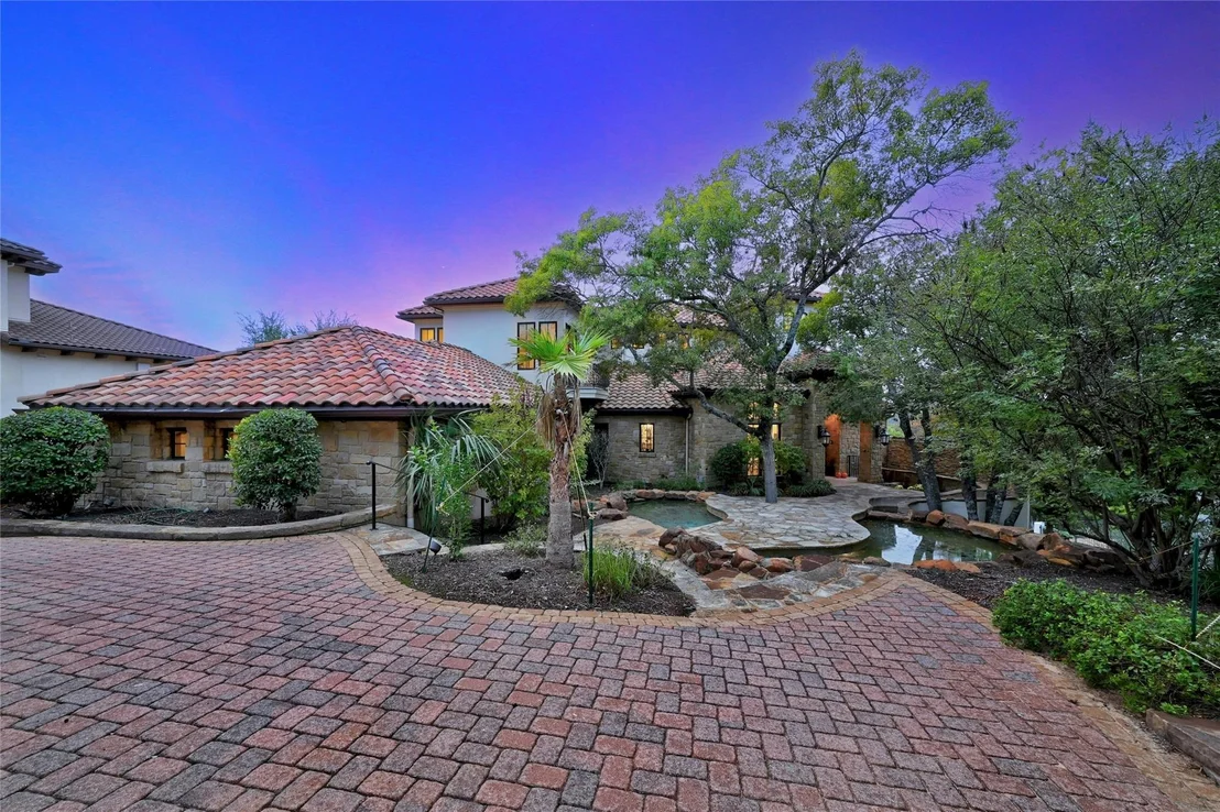 Photo of 16012 Canard CIR