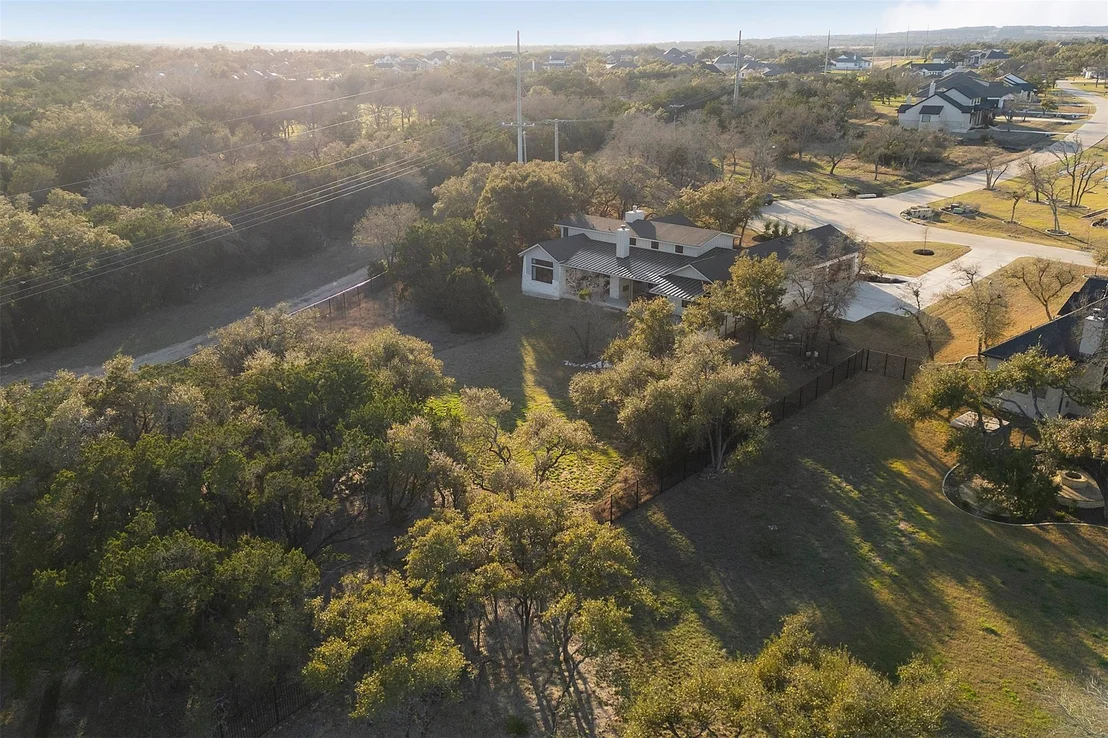 Photo of 336 Mae PT