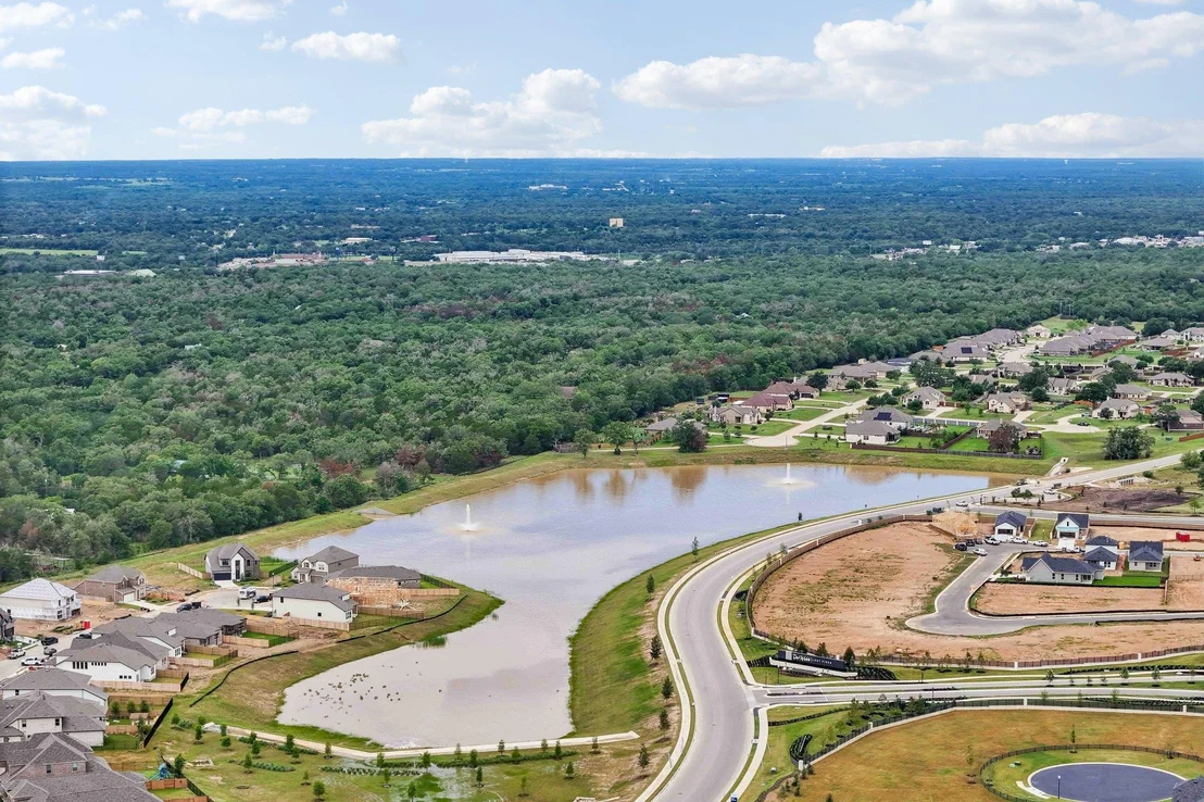 Photo of 130 Firethorn LOOP